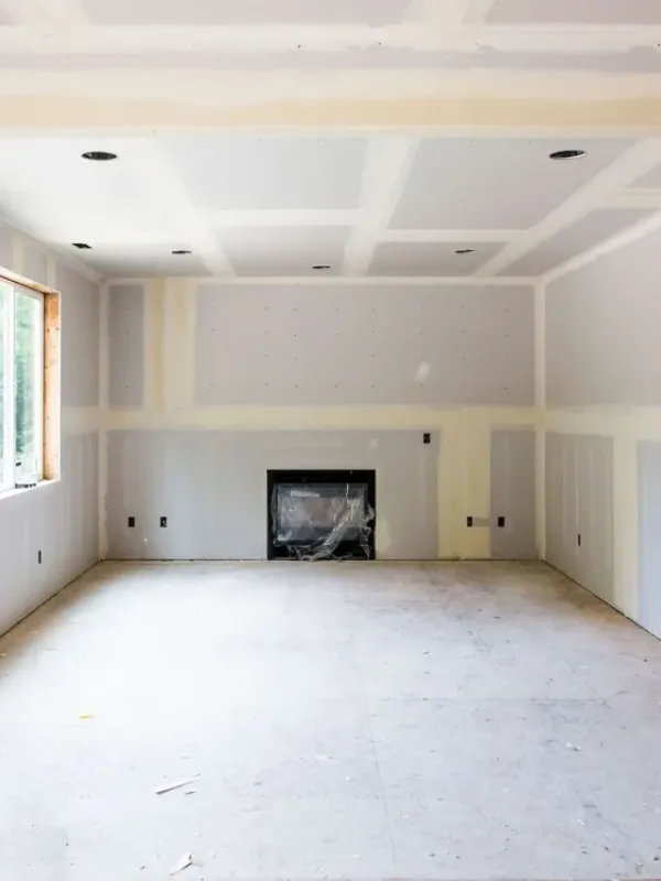 Interlocking stone driveway for a residential home in Toronto, designed and installed by Bobby Paving Inc